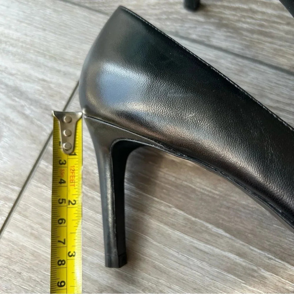 Lauren Ralph Lauren Georgie Black Bow Tie Pumps - Picture 12 of 12